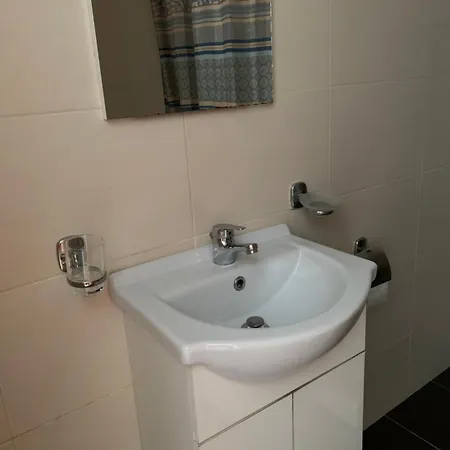 Sea View Studios, Harbour Beach, Bali Apartment *