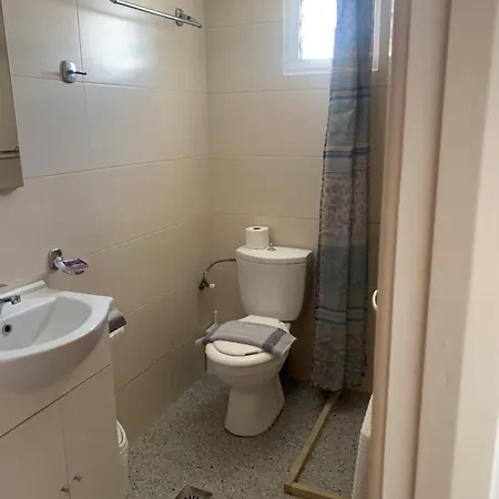 Sea View Studios Bali Harbour Beach Apartment