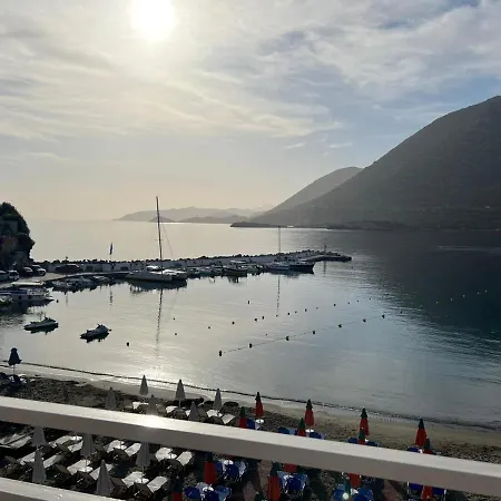 Sea View Bali Harbour * Bali (Crete)